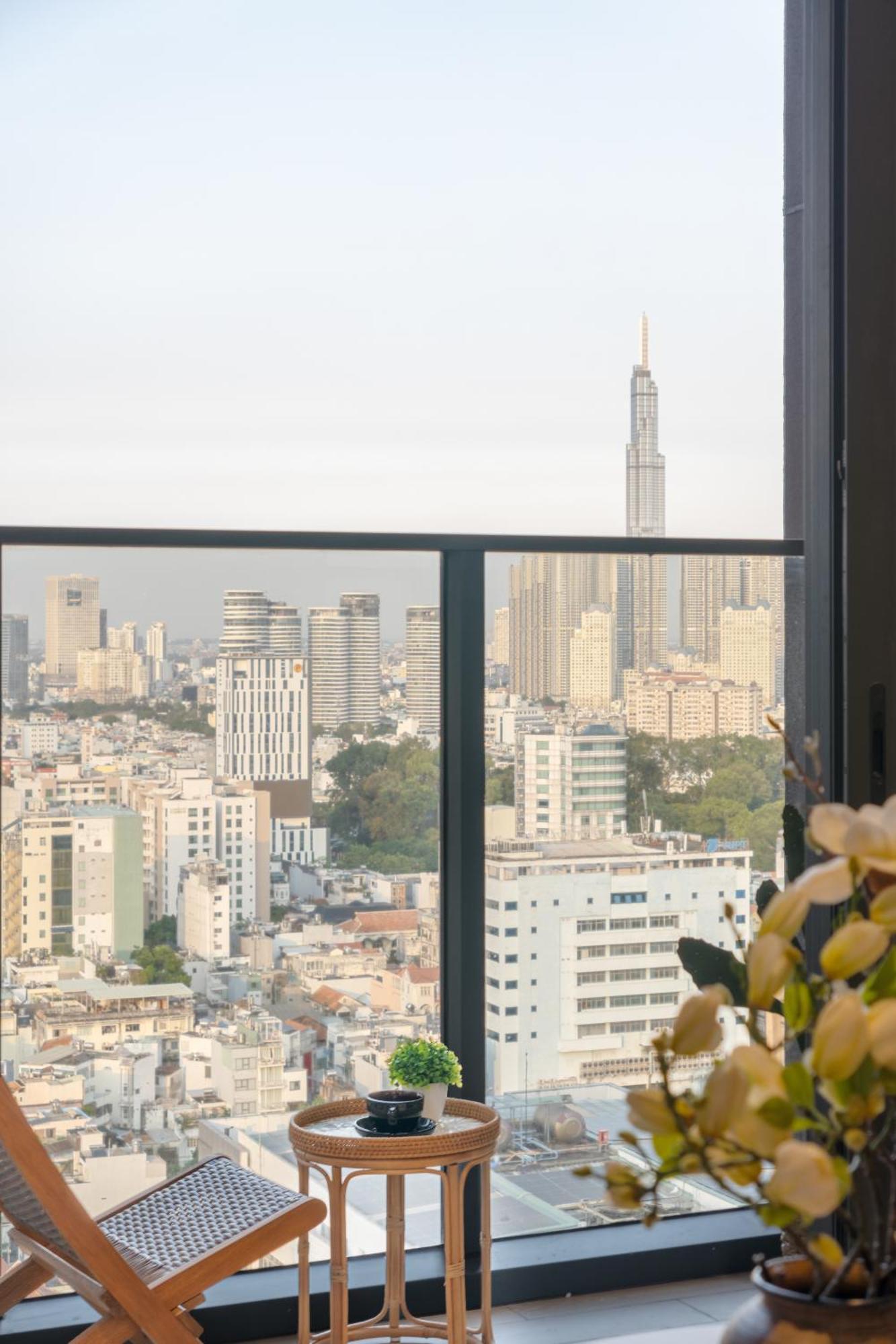 The Fabulous Marq - Host By Thomas Appartement